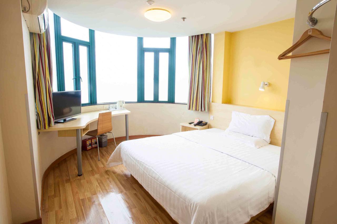7Days Inn Deyang Wenmiao Square المظهر الخارجي الصورة